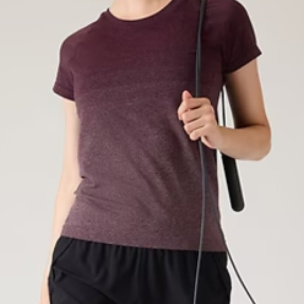 Athleta Momentum Seamless Tee